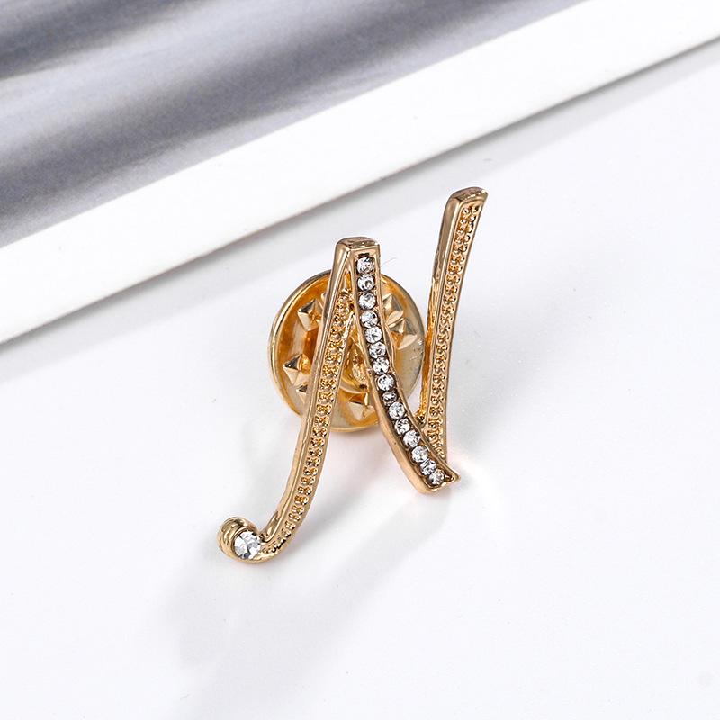 High-Precision Electroplated Vintage Alloy Brooch with Rhinestones