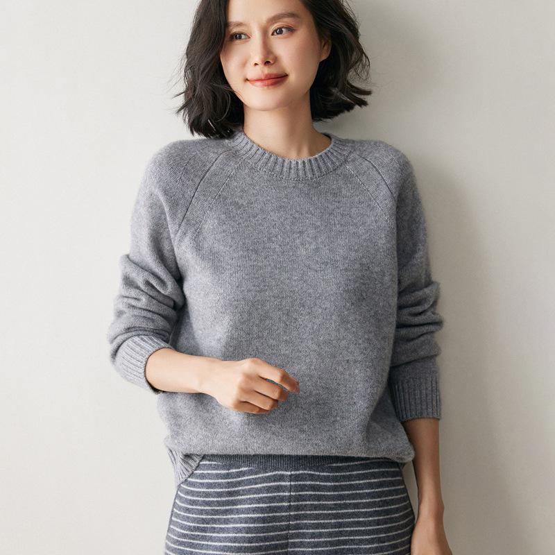 Women's Cozy Raglan Cashmere Sweater - Thick, Loose Knit, Round Neck Base Layer for Autumn and Winter