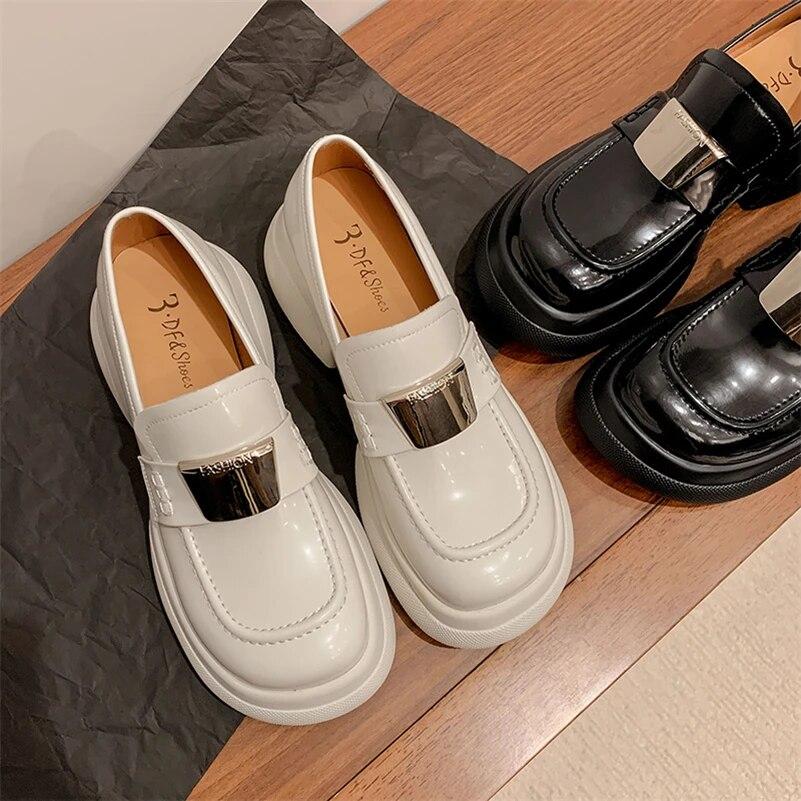 Meotina Женские лоферы из натуральной кожи, туфли-лодочки с круглым носком на платформе и высоком каблуке с металлическими украшениями, женская модная обувь, весна-осень