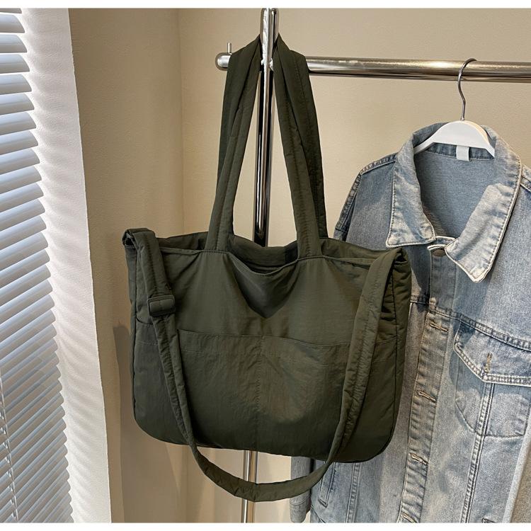 Autumn And Winter Large-Capacity Bags, Niche Portable Shoulder Bags, Student Class Commuting Tote Bags, Canvas Bags