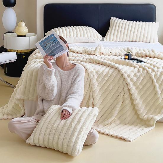 Kids Throw Blanket Super Soft Imitation Rabbit-Fur Flannel Blanket Living Room Warm Blanket Home Decor