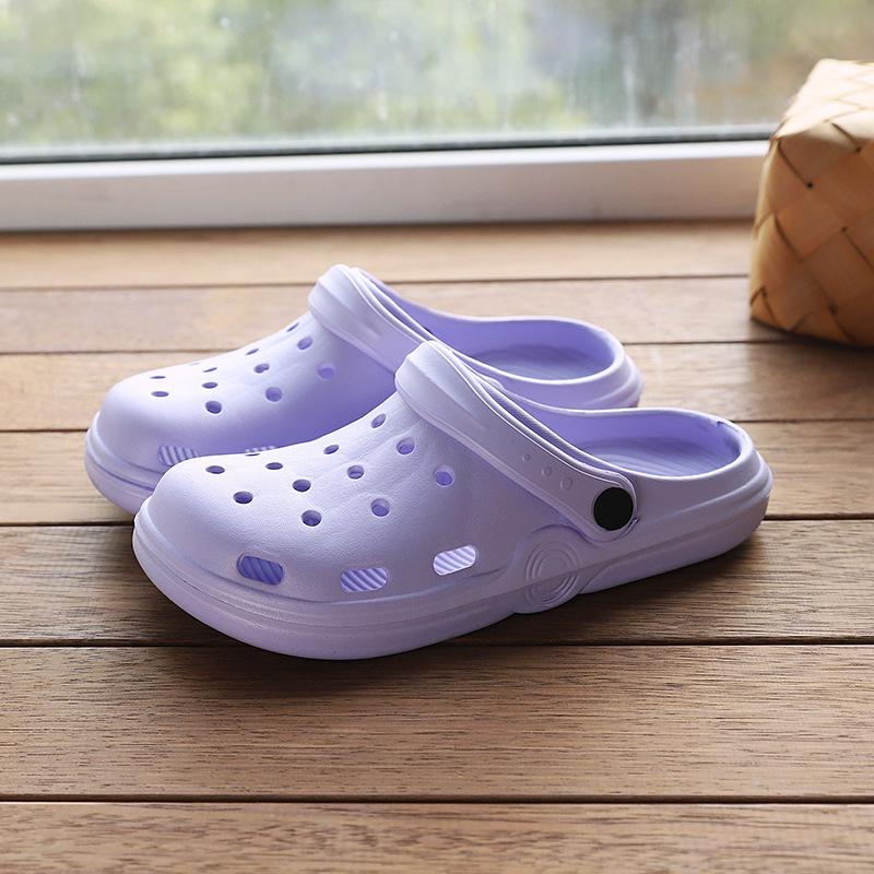 New Couple Hole Shoes Men's Soft Sole Non-slip Hollow Cool Slippers Garden Shoes Women's Seaside Beach Casual Foam Drag