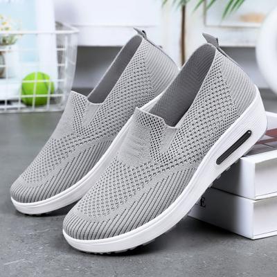 Туфли женские 2025 лето новые туфли на платформе туфли летающие тканые дышащие туфли с увеличением роста одна педаль повседневные туфли