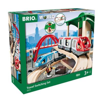 BRIO WORLD Travel Rail Set для детей от 3 лет, деревянный 33512 [42 детали] (Электромобиль, Поезд, Игрушка, Рельс)