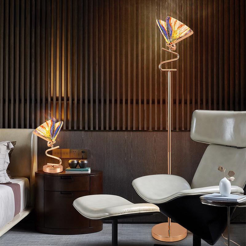 Легкая роскошная настольная лампа-бабочка, современный минималистский скандинавский прикроватный светильник для спальни, кабинета, рабочего стола, декоративной настольной лампы