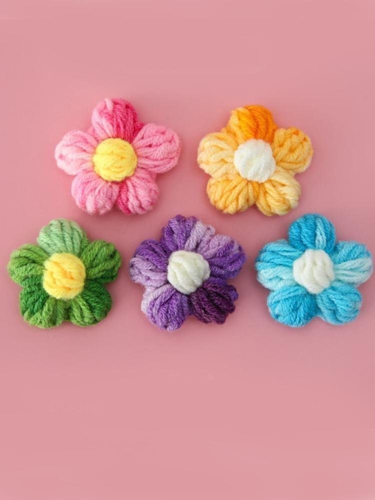 100Pcs Crochet Flowers Puff Flower Gradient Color Knitted Handmade Crochet Flowers for Crafts Embellishment DIY Hair Headband Hat Clothing Accessories