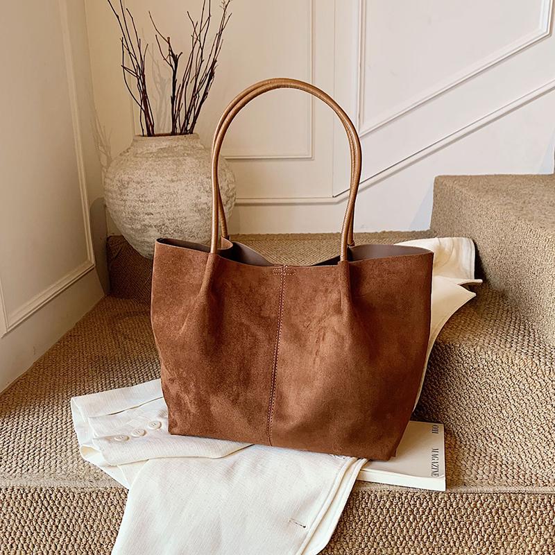 Новая осенне-зимняя ретро-замшевая сумка через плечо, модная и повседневная женская сумка для ежедневных поездок на работу с маленькой сумкой