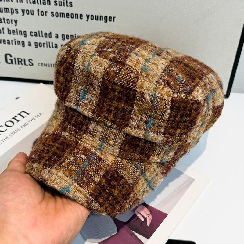 Hat fashionable retro octagonal hat beret small fragrant forward brown equestrian hat plaid autumn and winter girl temperament