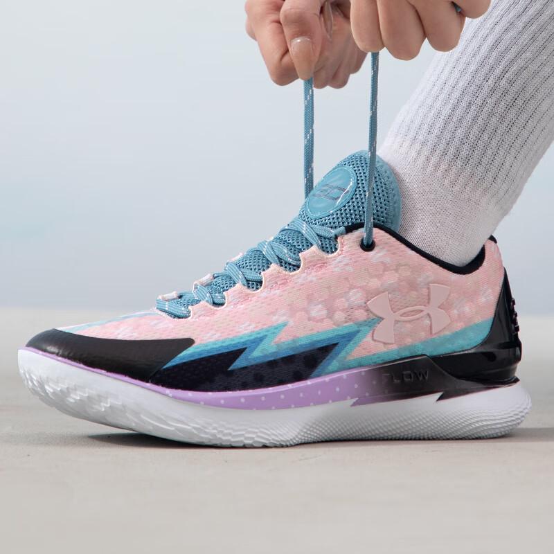 Under Armour Унисекс фирменные баскетбольные кроссовки 3026278-400