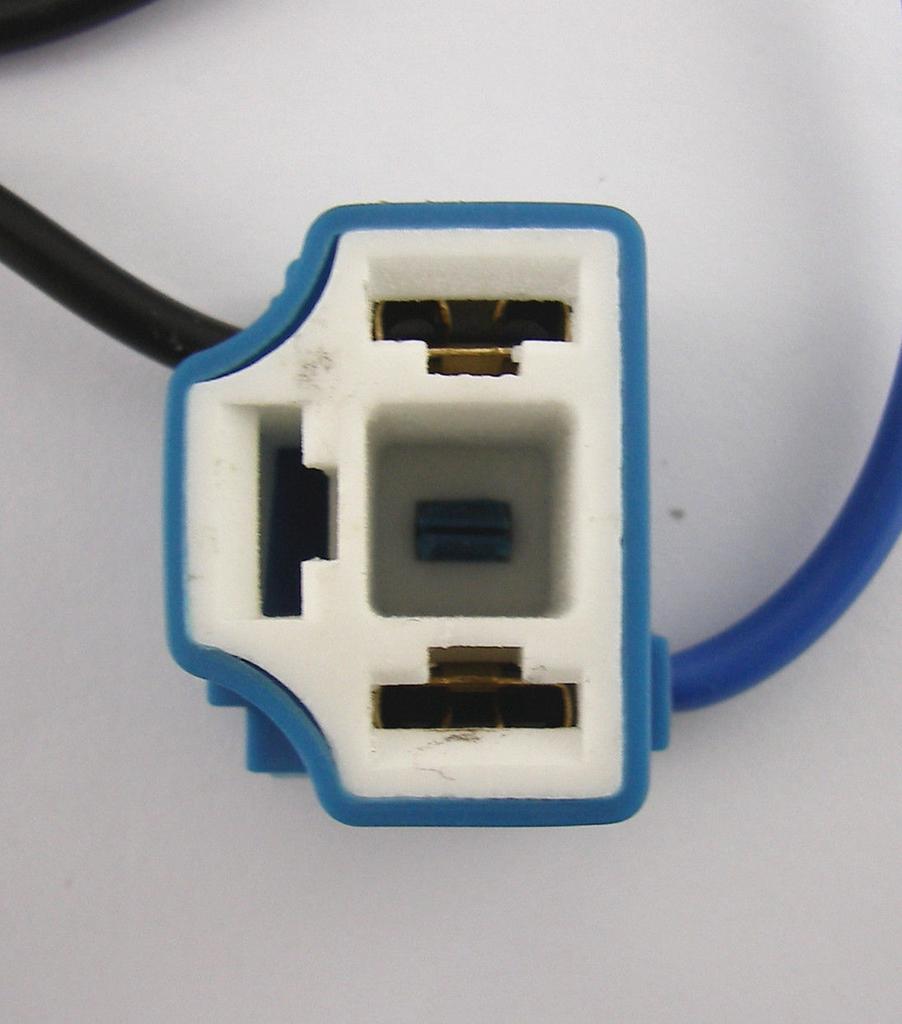 Керамическое реле фар H4 Жгут проводов 4 Патрона для ламп фар Исправление тусклого света