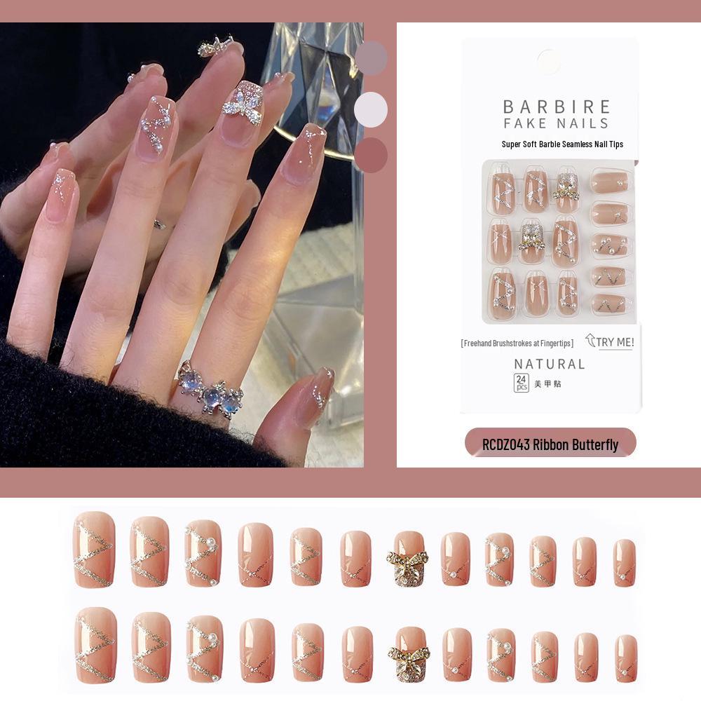 Многоразовый набор для дизайна ногтей Blush: 24 съемные наклейки для ногтей