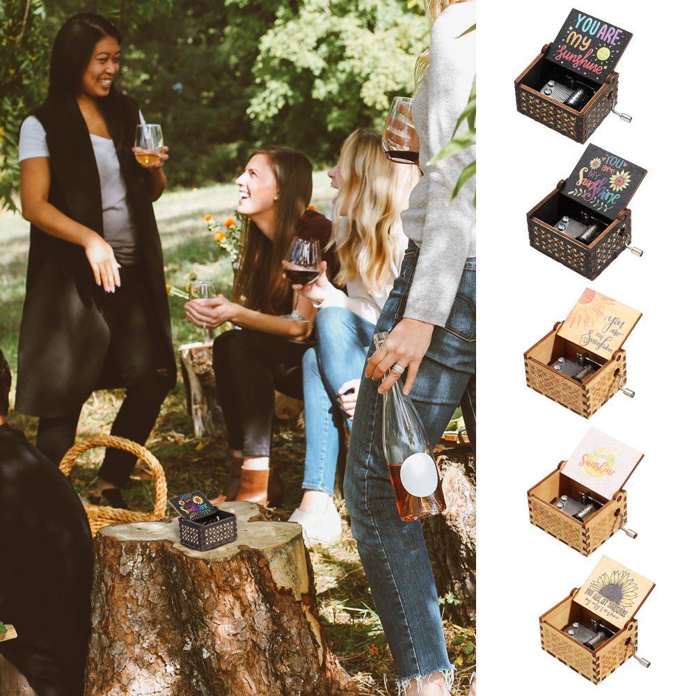 Wooden Suitable Gifts You are My Sunshine Music Box Hand-Cranked Black Engraved Musical Boxes