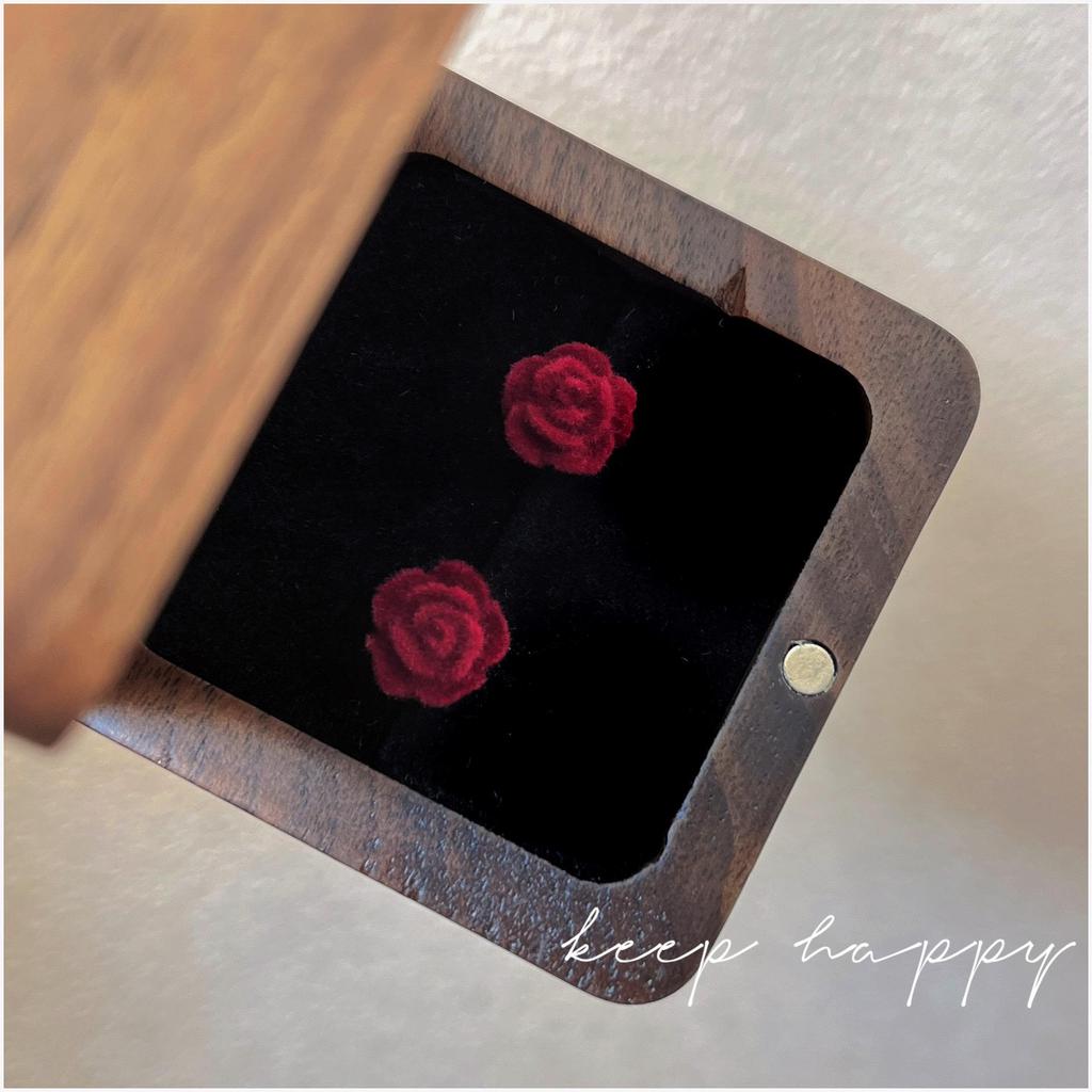 «Серьги-иглы Майяра 925»: "Янтарный жемчуг в стиле ретро для осени/зимы"