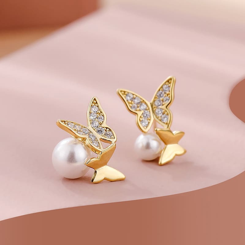 Huitan Lovely Buttfly с искусственным жемчугом, новые серьги для женщин, корейская мода, серьги для девочек, повседневная одежда, подарок, современные ювелирные изделия
