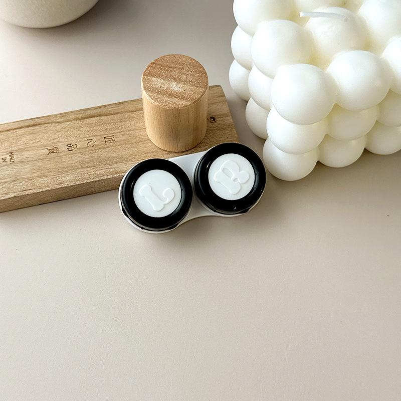 1pcs Cream Color Contact Lenses Box Travel Holder Container Soaking Contact Lens Box Mini Contact Lenses Case Accessories