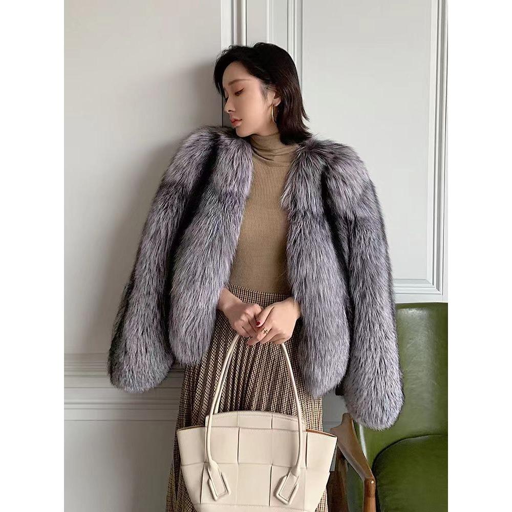 Temperamental Lady Leisure Autumn and Winter Fur Coat Thick Warm Silver Fox Fur Light Luxury Short High-end Fur Windbreaker