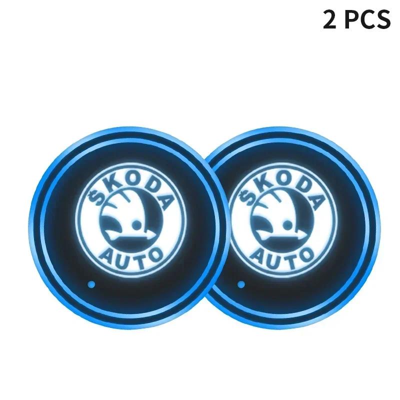 DPO3 Luminous Car Water Cup Coaster Holder 7 Colorful USB Charging Car Led Atmosphere Light For Skoda Superb 3 Estate 3V3 3V5 3T5 2