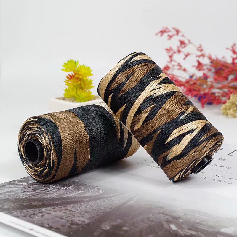 Набор для вязания крючком DIY из ледяного шелка: шляпа на плоском ремешке и тапочки, с клубком шерсти