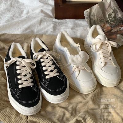 Женская обувь – Кроссовки