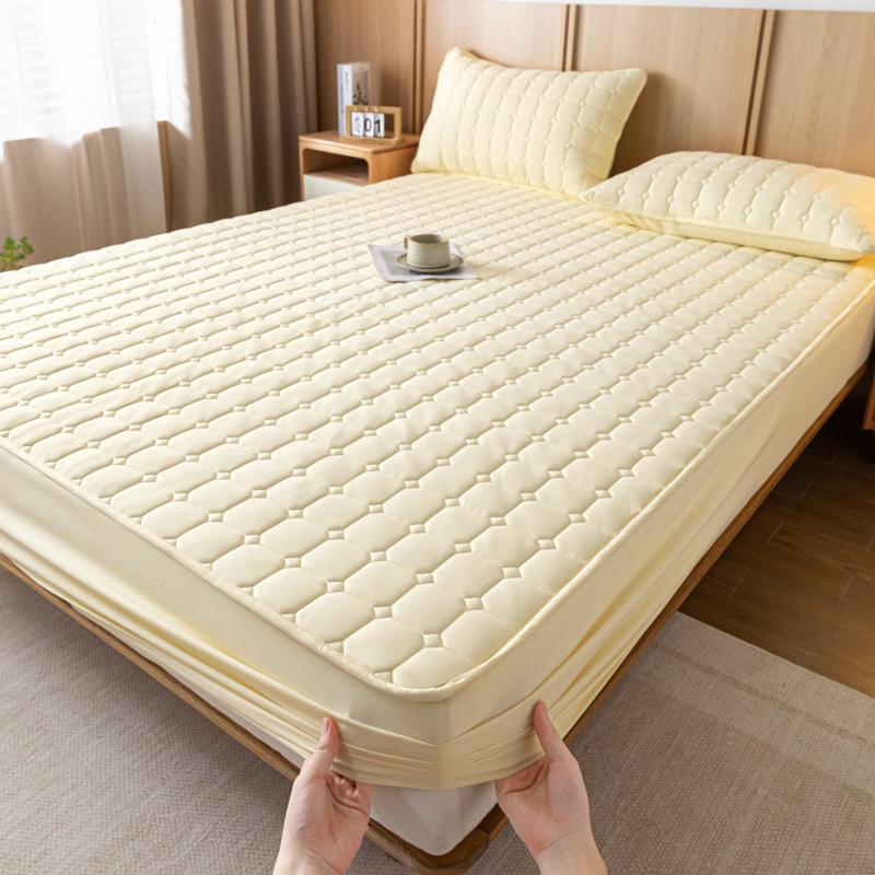 Утолщенное хлопковое стеганое покрывало и защитный чехол для матраса