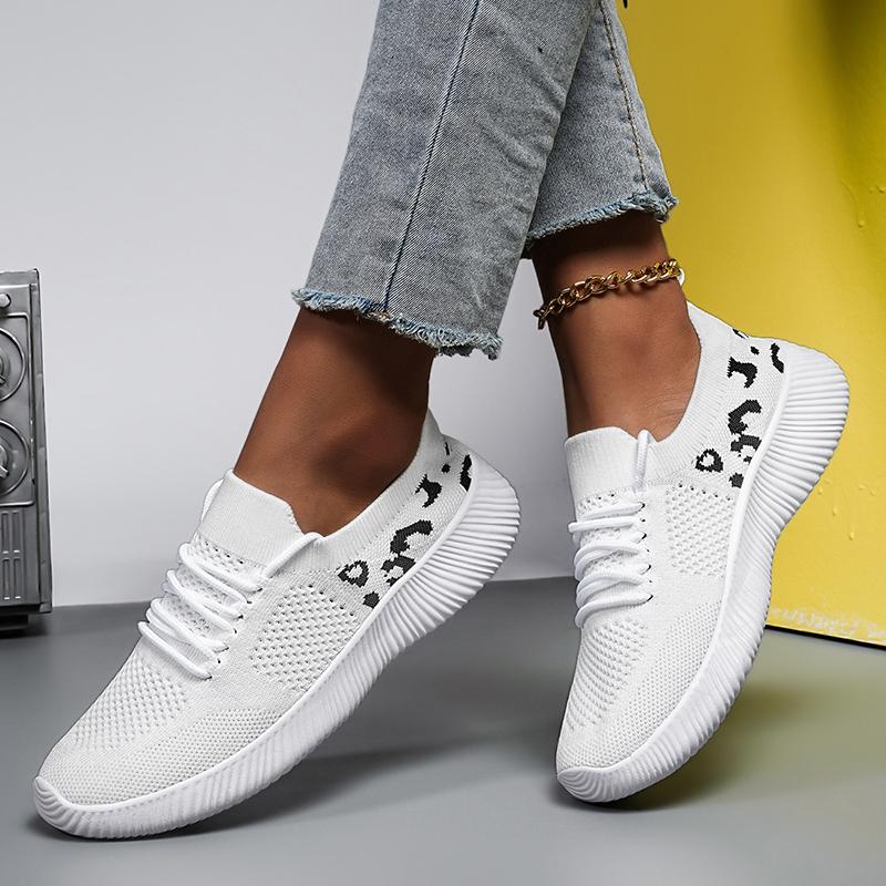 MAEDEF 2024 Классические высококачественные женские легкие удобные кроссовки Модные летние осенние прогулочные сетчатые кроссовки для бега