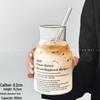 Стеклянный стакан в стиле инстаграм с соломинкой