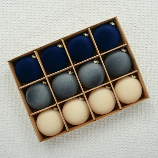 12Pcs Christmas Balls Decorations Xmas Tree Flocked Ball Ornaments Plastic Hanging Ball Decor for Home Bar Restaurant