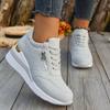 2025 Женская обувь Мода Клиновидная платформа Кроссовки Четыре сезона Повседневная обувь На шнуровке Клиновидный каблук Вулканизированная обувь Женская обувь Tenis