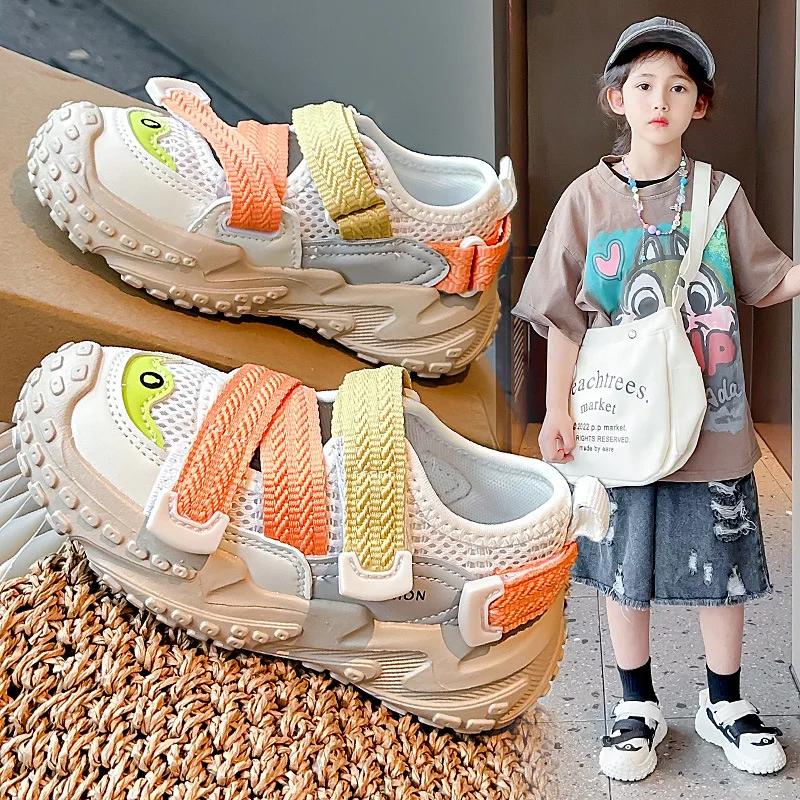 Kids Summer Running Shoes 2024 New Breathable Casual Sports Shoes with Cross Strap Neutral Hollow Breathable Sneakers Hook&loop