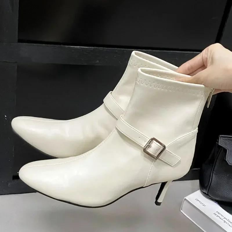Модные роскошные мягкие кожаные ботильоны женские 2025 модные туфли на тонком высоком каблуке с круглым носком для женщин с застежкой-молнией на ремне и пряжкой дизайнерские эластичные ботинки
