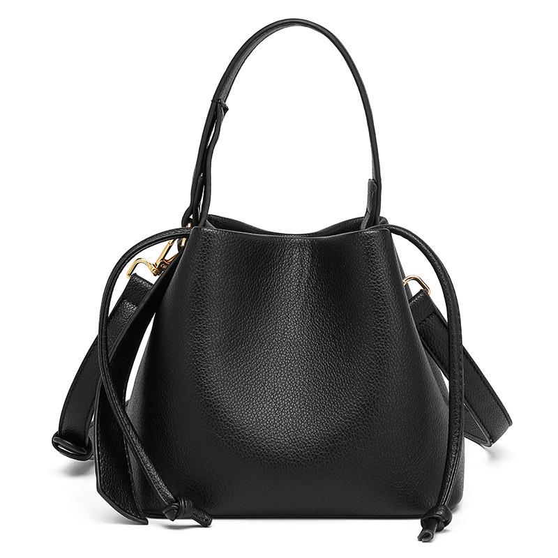 Vegetable Basket Bag Drawstring Bucket Bag Textured Commuter Versatile Shoulder Messenger Bag Women's Elegant Handbag
