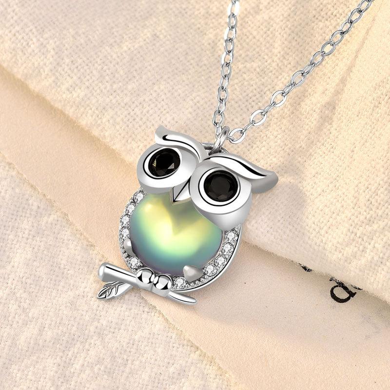 Original S925 Sterling Silver Owl Necklace Female European and American Niche Design Moonstone Pendant Clavicle Chain