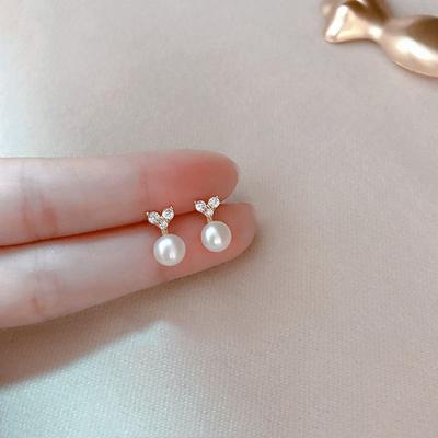 Серьги Love Pearl для женщин нового стиля, маленькие и с милым темпераментом