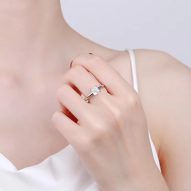 S925 Silver Ring S925 Sterling Silver Moissanite Closed Ring Female Princess Special-shaped Simple Niche Girlfriend Birthday Gift