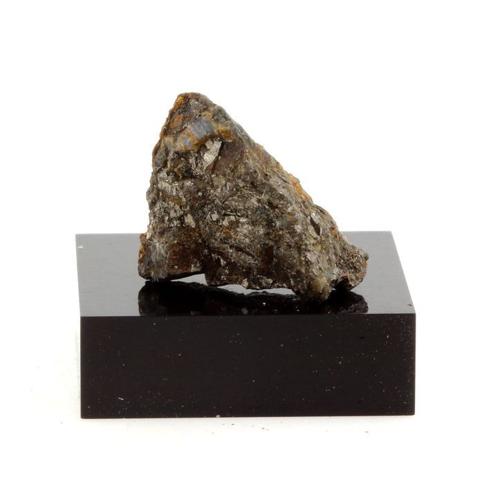 Löllingite 28.68 carats