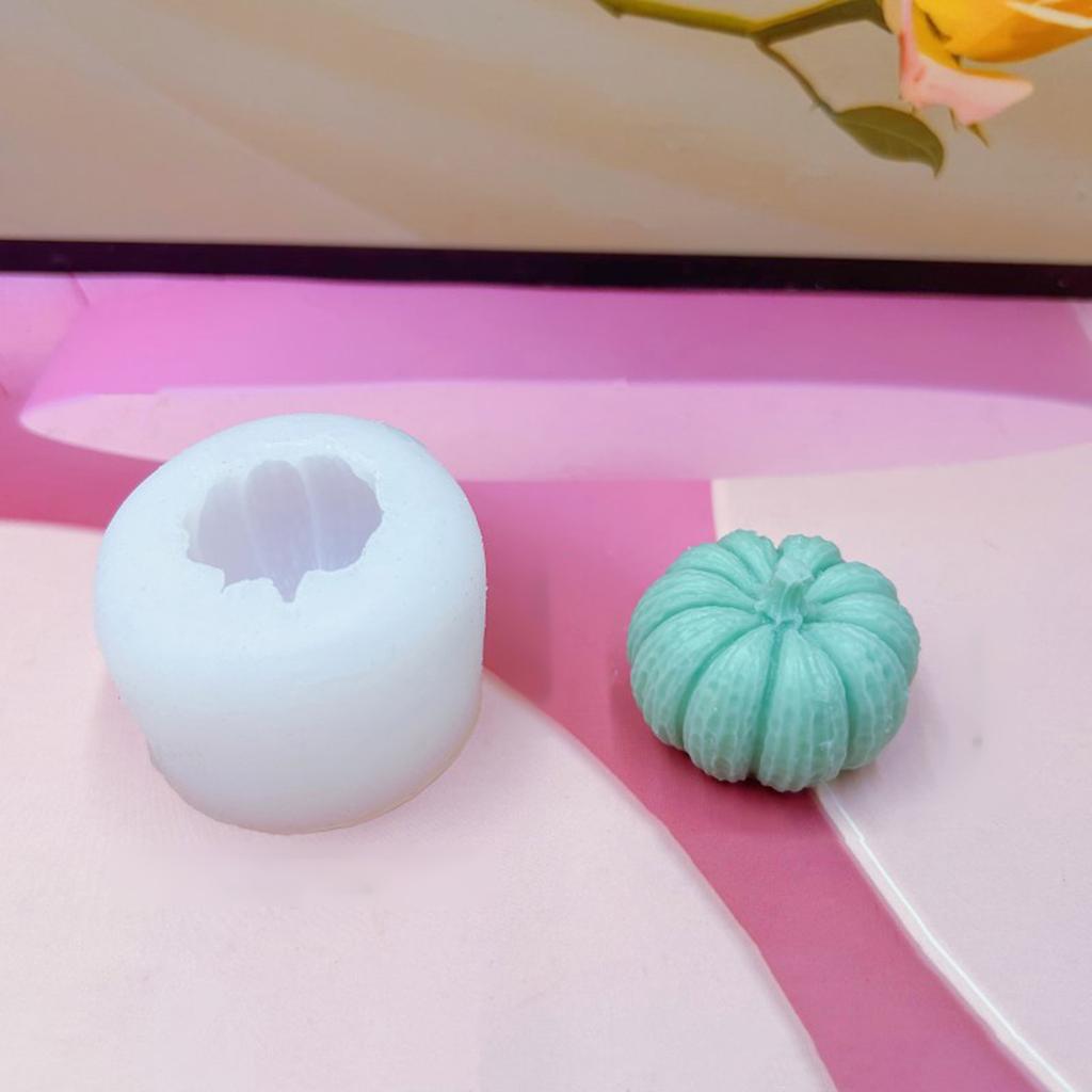 Silicone Baking Mould Set For Halloween Cake Decor Featuring Star Moon Pumpkin Bat Design Food Grade Reusable Easy Release