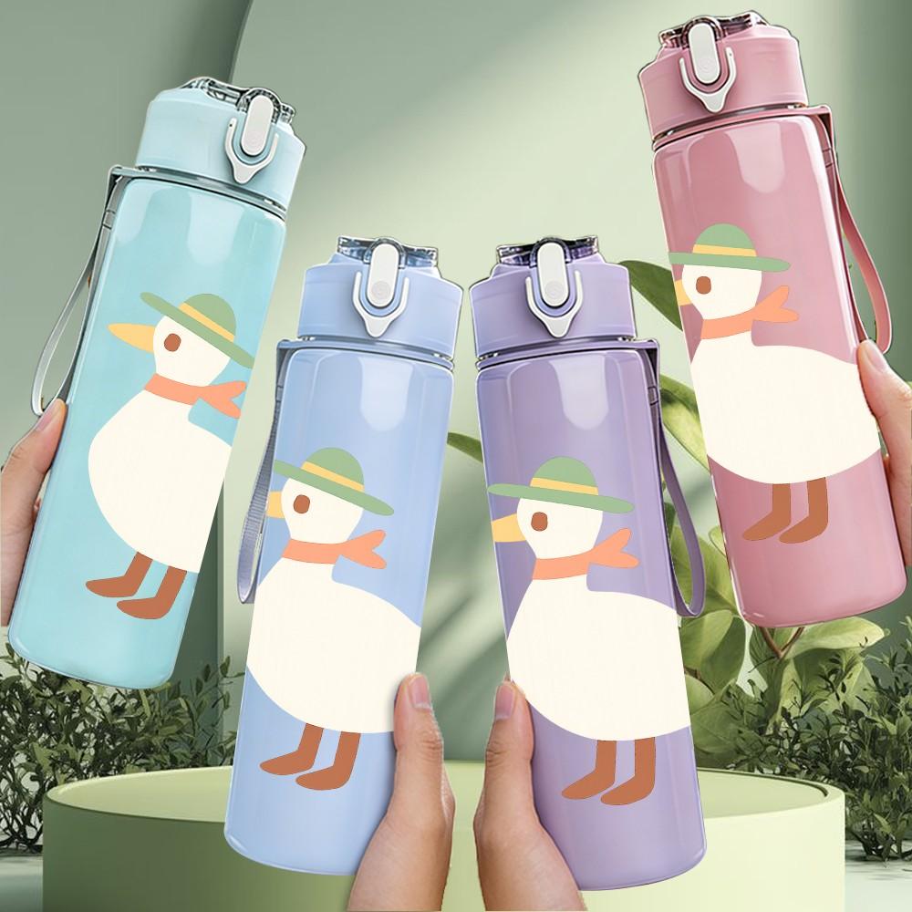 1PC Cartoon White Duck Figure 750ml Color Plastic Sports Water Bottle Leakproof Flip Straw Lid For Sports Office Home Use