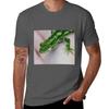 CloseUp Green And White Gecko TShirt Work Style Casual TShirt
