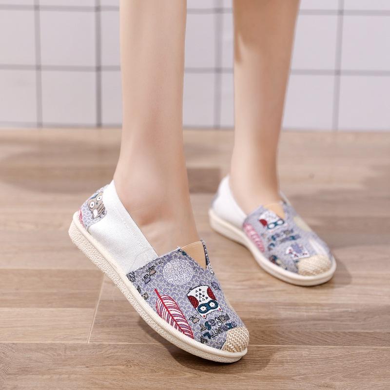 22 женские туфли повседневная мода парусиновые туфли с плоским дном дышащие старые пекинские тканевые туфли женская обувь материнская обувь низкие производители