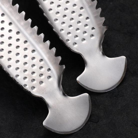 Инструмент для чистки рыбы. Средство для удаления накипи из нержавеющей стали с канавками. Скребок для рыбы с двумя рядами зубьев. Эргономичная ручка. Очиститель царапин от рыбьей чешуи.