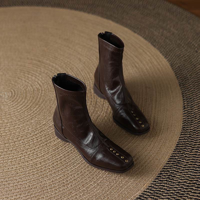 Krazing Pot Зимние ботильоны из микрофибры с квадратным носком, современный размер 33, размер 43, металлические заклепки, средний каблук, на молнии, женские ботильоны