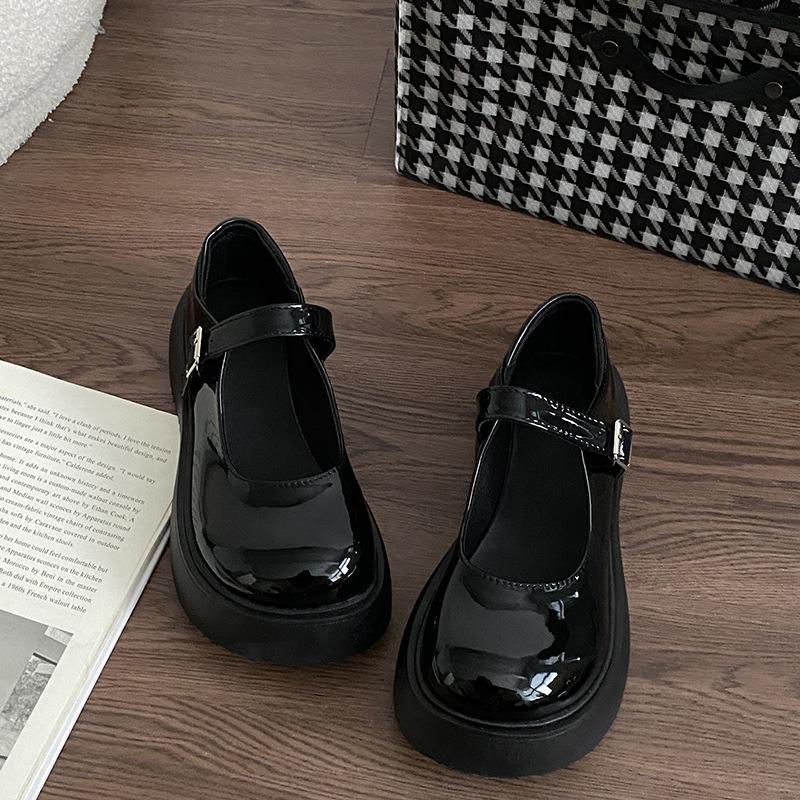 Универсальные туфли-лодочки с круглым носком в британском стиле, на платформе, из маленькой кожи, женские, новая коллекция осень 2025, французские ретро туфли Мэри Джейн