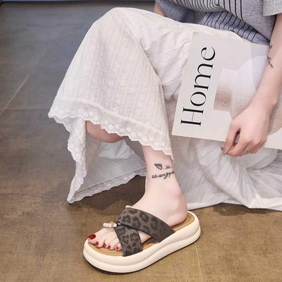 Модные напольные нескользящие сандалии с закрытым носком для женщин, тапочки, кроссовки, женская прозрачная обувь, спортивная, необычная, новая фабричная