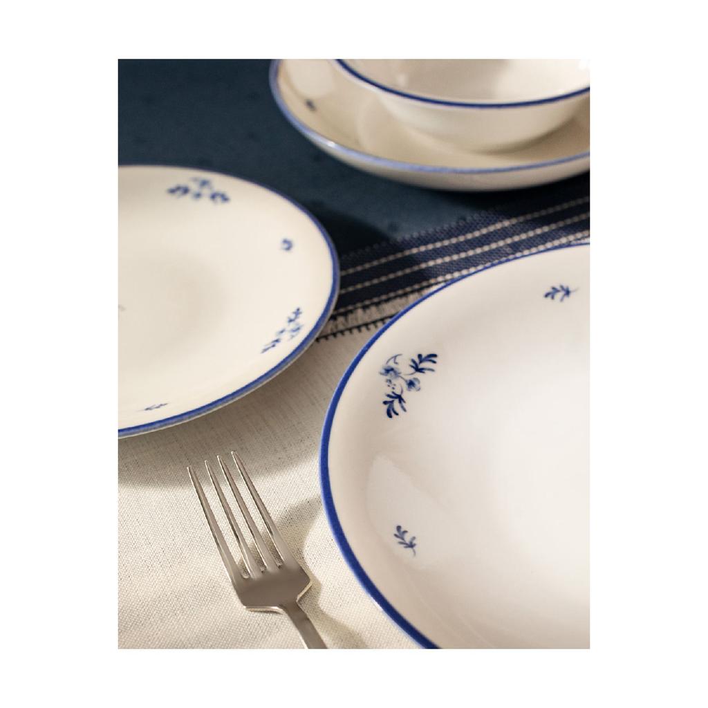 Duval 24 Piece Dinner Set For 6 People - Blue/white