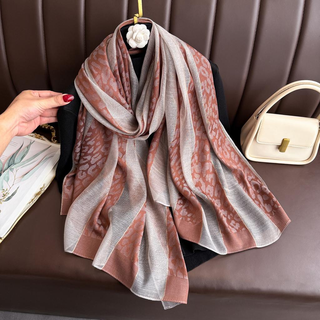 Бренд Женский шелковый шарф Женский полосатый Фуляр Женский Пашмина Шали и накидки Большого размера Шарфы Пляжное полотенце Бандана Мусульманский хиджаб