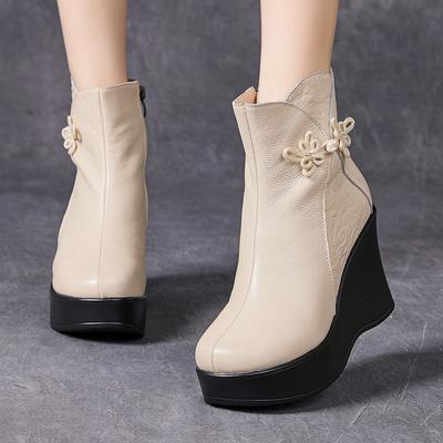 Модные ботинки GKTINOO ручной работы для женщин, ботильоны из натуральной кожи в винтажном стиле на платформе, женская обувь с круглым носком на танкетке