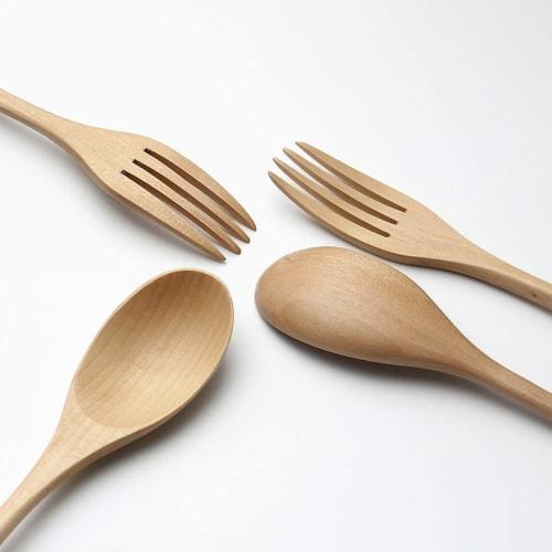 YFWOOD 4-Piece Wooden Cutlery Set, 22.5cm Long, Lightweight Dinner Spoon and Fork Set for Soup, Curry, Salad, Commuting, and Lunchboxes