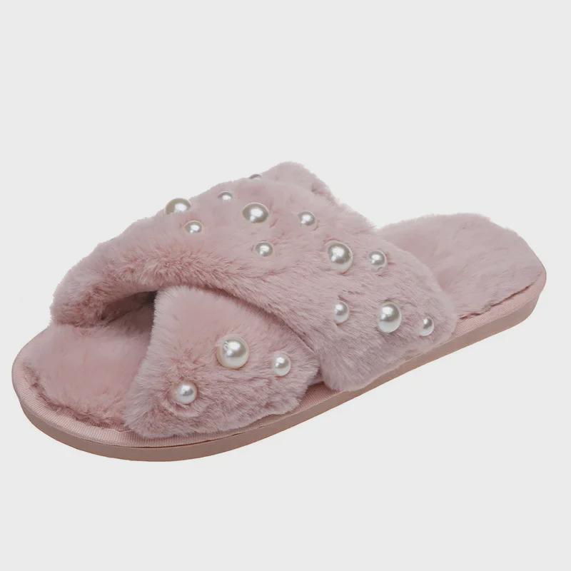 Женские тапочки Cross Fur Pearl — удобная обувь на плоской подошве для дома на осень и зиму