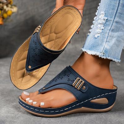 Модные женские босоножки-шлепанцы, танкетка с мягкой подошвой, металлические акценты, удобные пляжные тапочки, бордовый, золотой и темно-синий, женские босоножки