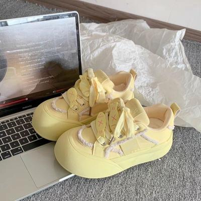 Женская обувь – Кроссовки